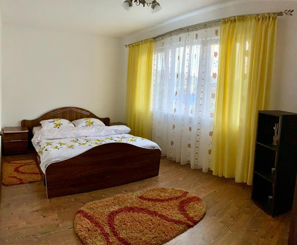 Cazare Apartament Orşova Екстериор снимка